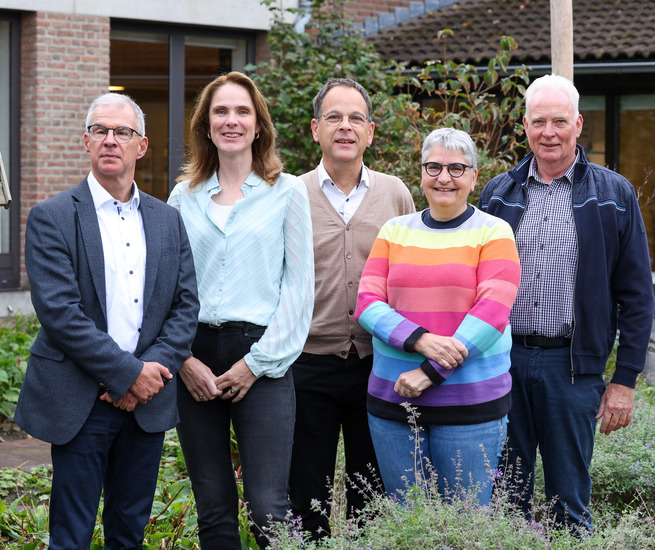 Raad van Commissarissen, vlnr. Harold Willems, Emmy van der Maarel, Ab Groen, Els Martijn en Gerben Stilma