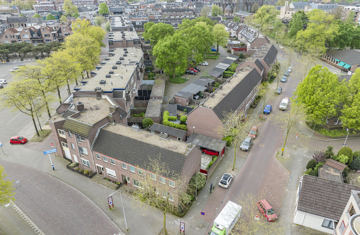 Groot Onderhoud Koornstraat / Terwaenen